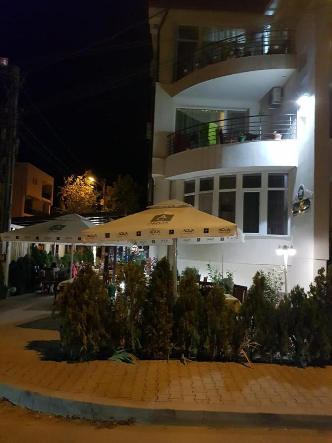Boutique Vila White Duchess Năvodari Buitenkant foto
