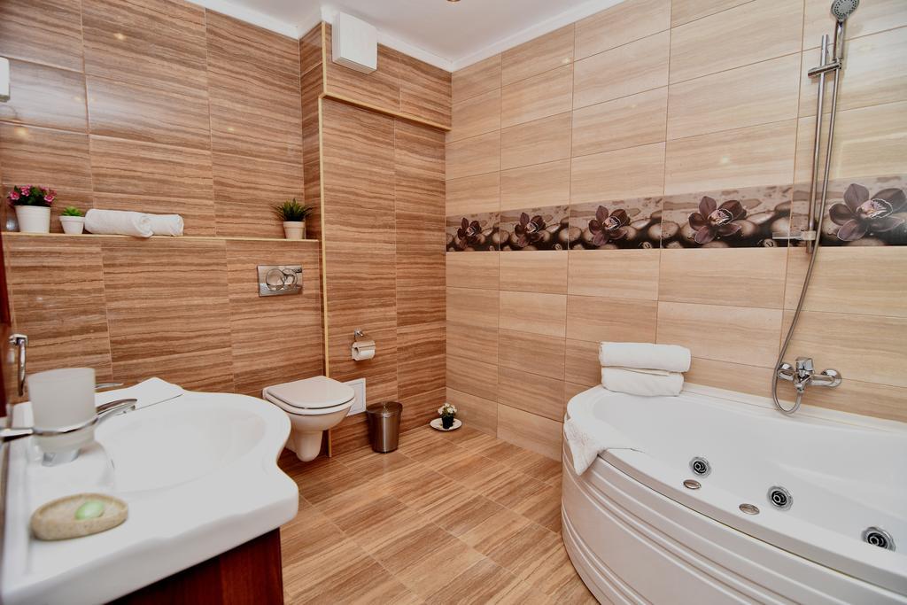 Boutique Vila White Duchess Năvodari Buitenkant foto