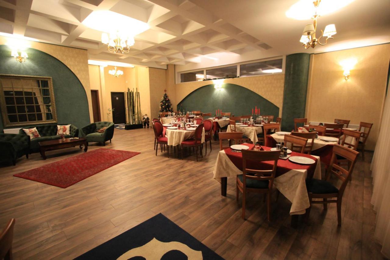 Boutique Vila White Duchess Năvodari Buitenkant foto